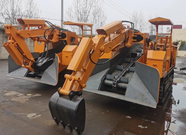 跟著帥龍機電一起看看履帶扒渣機的這2個優點！