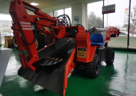 礦用扒渣機會出現漏油情況，主要原因是什么呢？