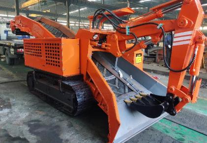 在操作礦用扒渣機(jī)的時(shí)候，要注意什么方面呢？